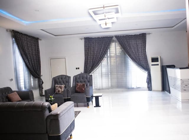 Kyeston Apartment  - Image 6