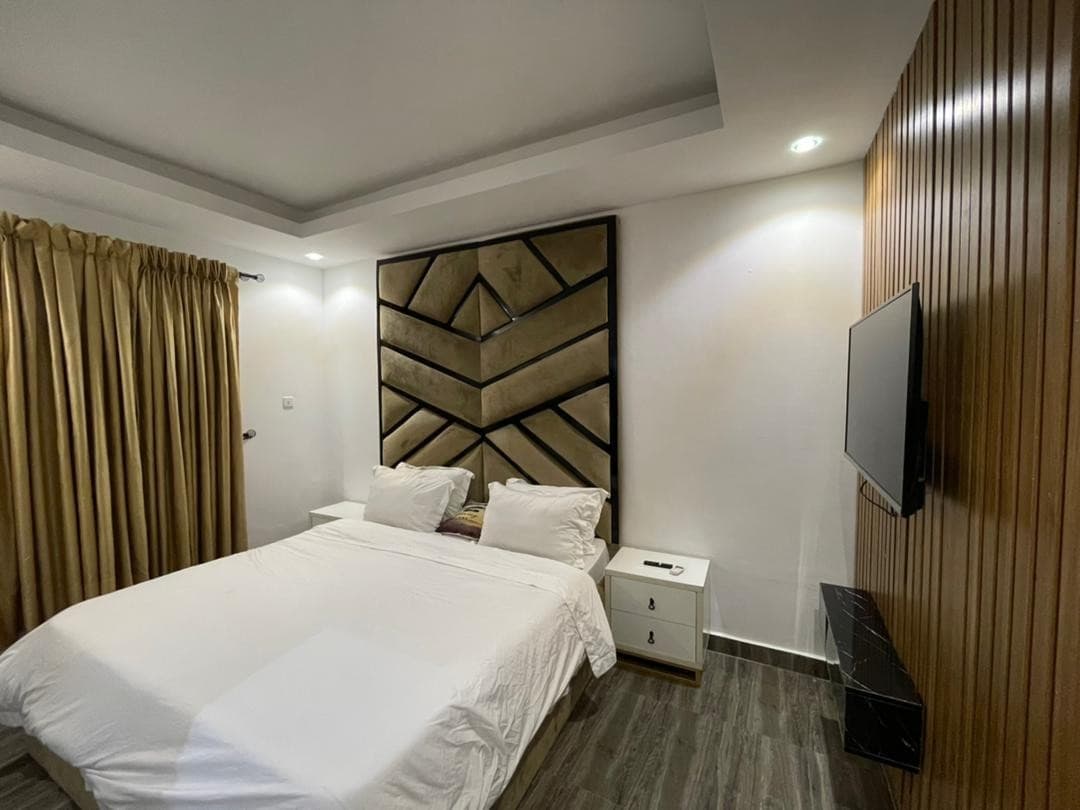lovely 2 bedroom in Victoria Island