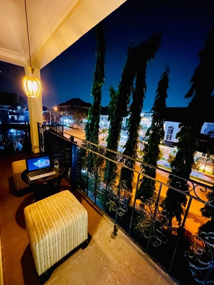 Elegance Oasis: 1 bedroom in a central apartment